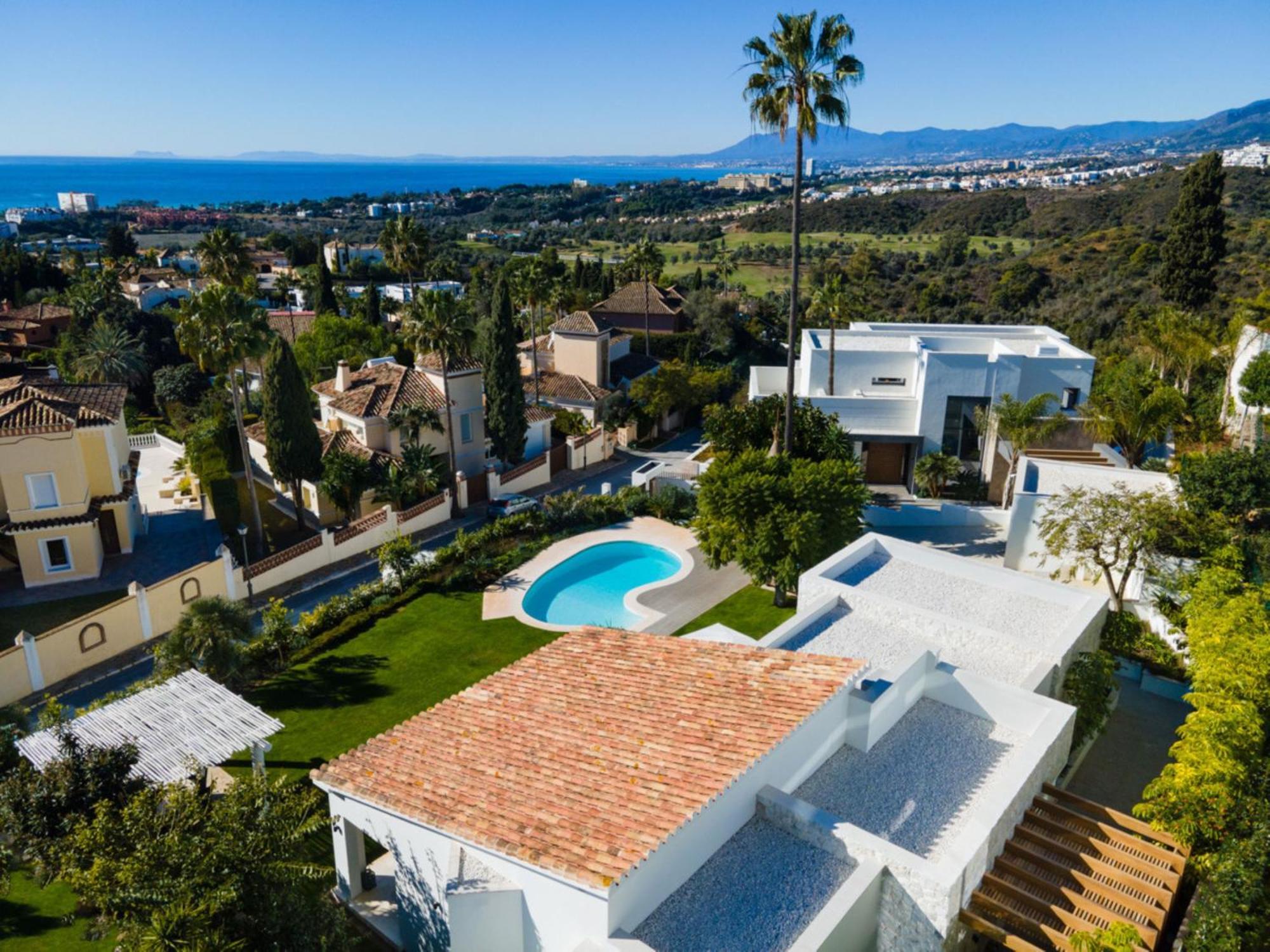 Villa Absolute High End Near With Jacuzzi! *